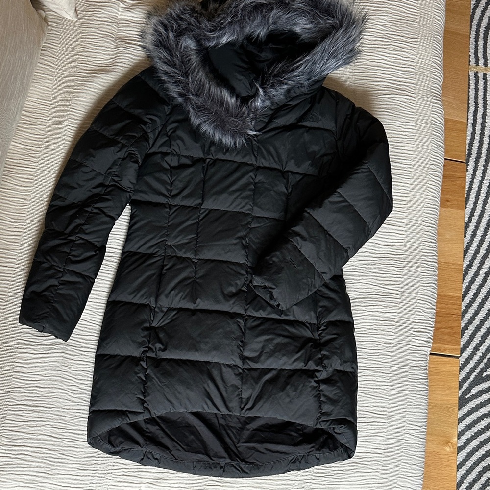 The North Face Women's Black Puffer Jacket with Faux Fur Trim